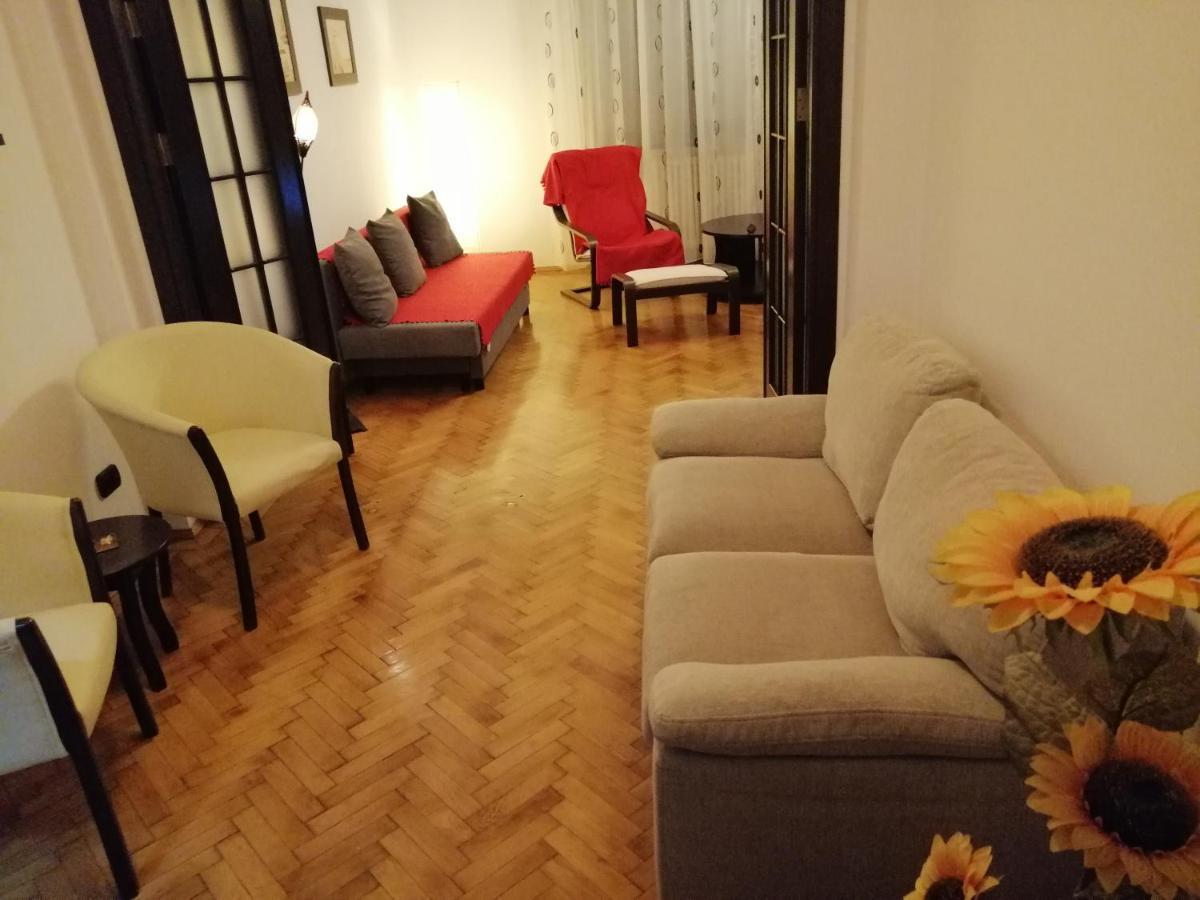 Apartament Athenee Palace Bukarest Kültér fotó